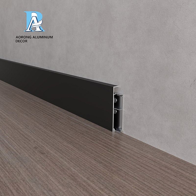 Skirting (LED) F104